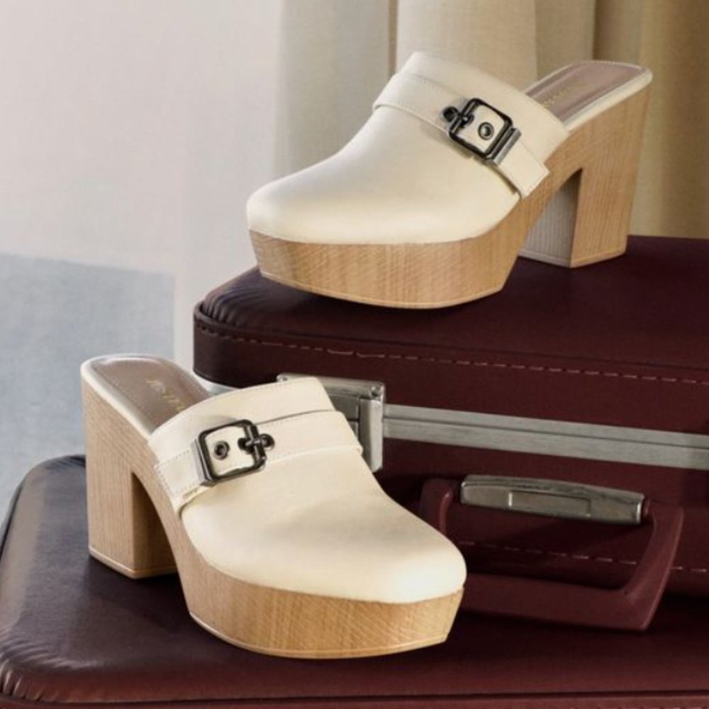Platform Heel Clog/Mule
